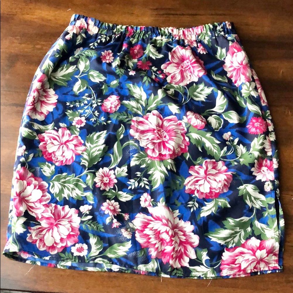 Loft• Floral Skirt